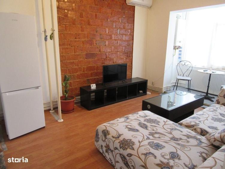 Apartament cu 2 camere semidecomandat în Romană