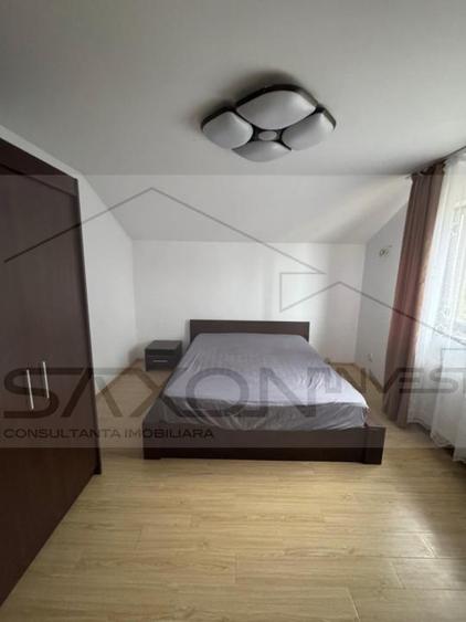 Casă individuală cu 5 camere cu Teren 4040 Mp în Drăgoești