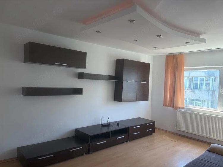 Apartament cu 2 camere decomandat în Inel II