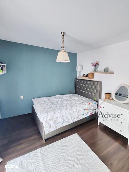 Casă cu 4 camere cu Teren 231 Mp în Sânpetru