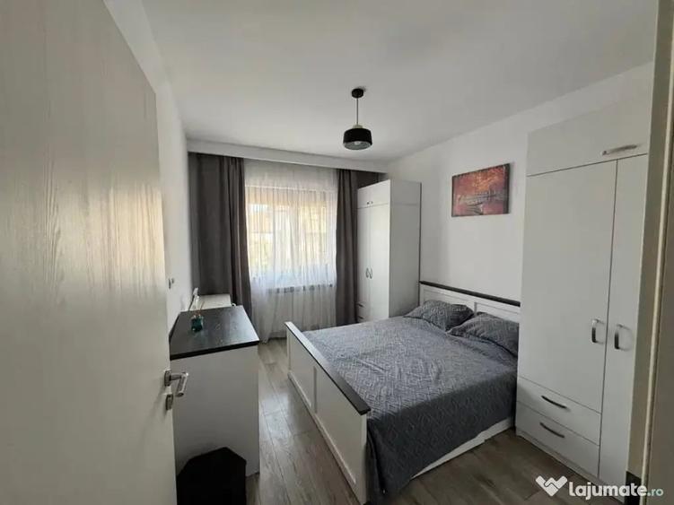 Apartament cu 3 camere decomandat în Chiajna