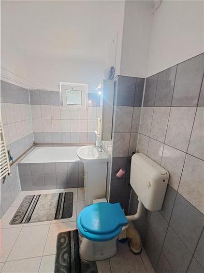 Apartament cu 2 camere decomandat, mobilat în Complex Studențesc