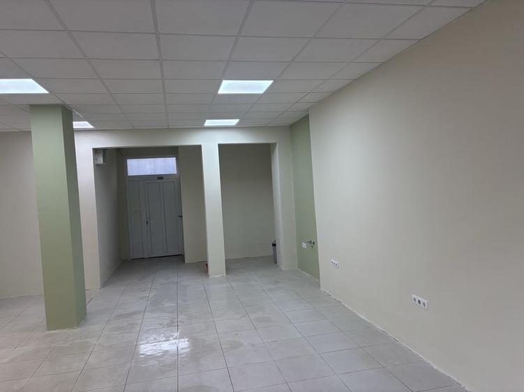 Spațiu comercial, de 60 mp, în Central