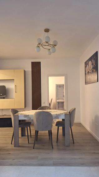 Apartament cu 2 camere decomandat în Militari