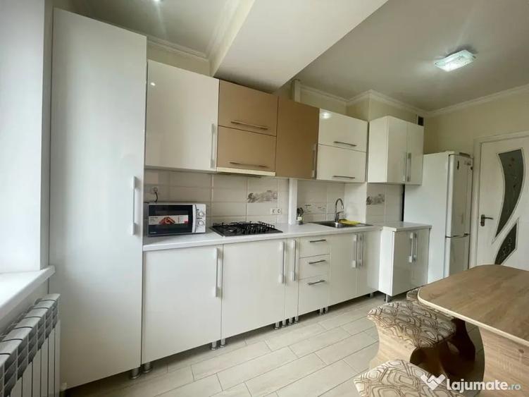 Apartament cu 2 camere decomandat în Colentina