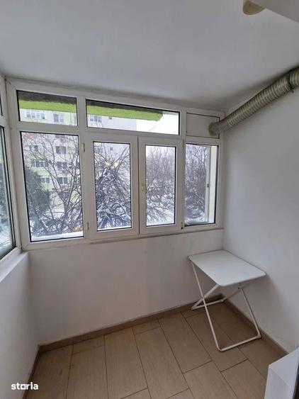 Apartament cu 4 camere, mobilat în Colentina