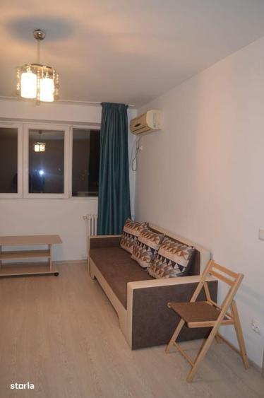 Apartament cu 2 camere semidecomandat în Iancului