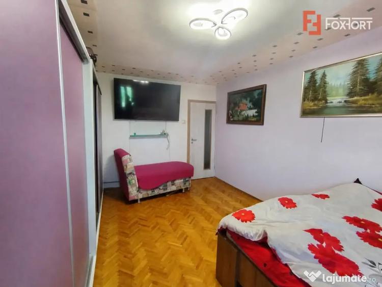 Apartament cu 2 camere decomandat în Soarelui