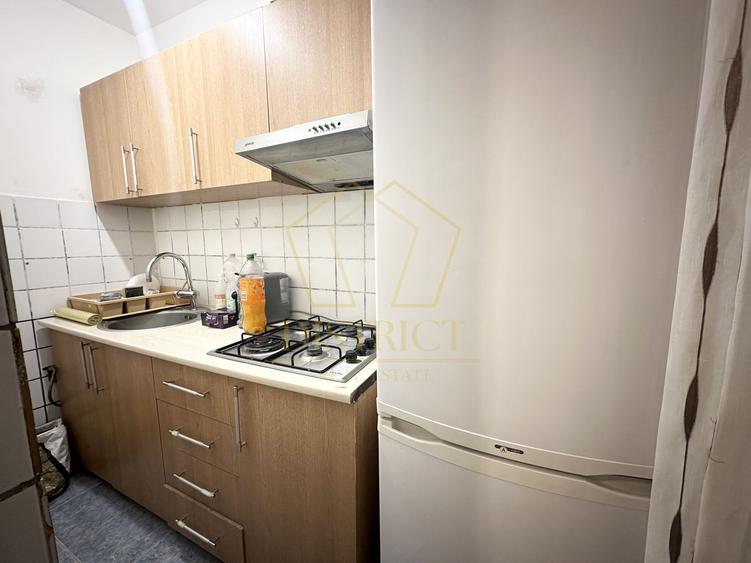 Apartament cu 2 camere semidecomandat, mobilat în Complex Studențesc