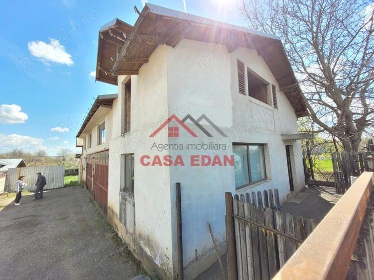 Casa si hala in Baicoi--68.500e - 3