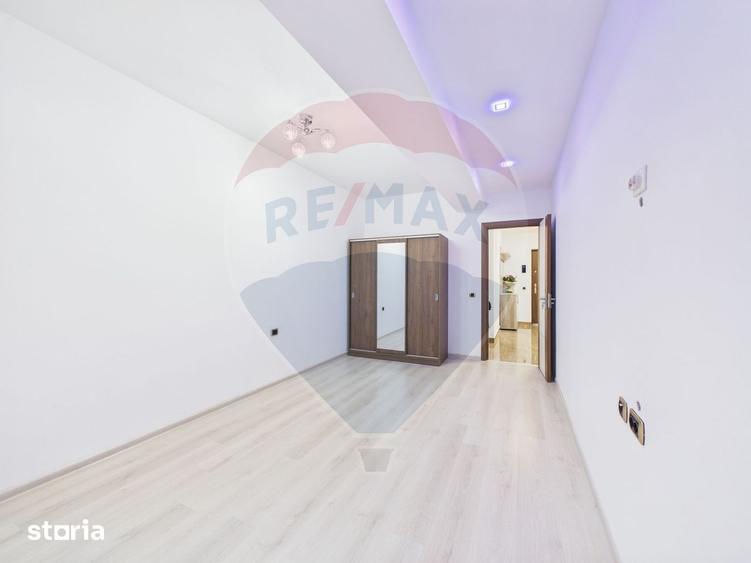 Apartament cu 3 camere, mobilat în Tractorul