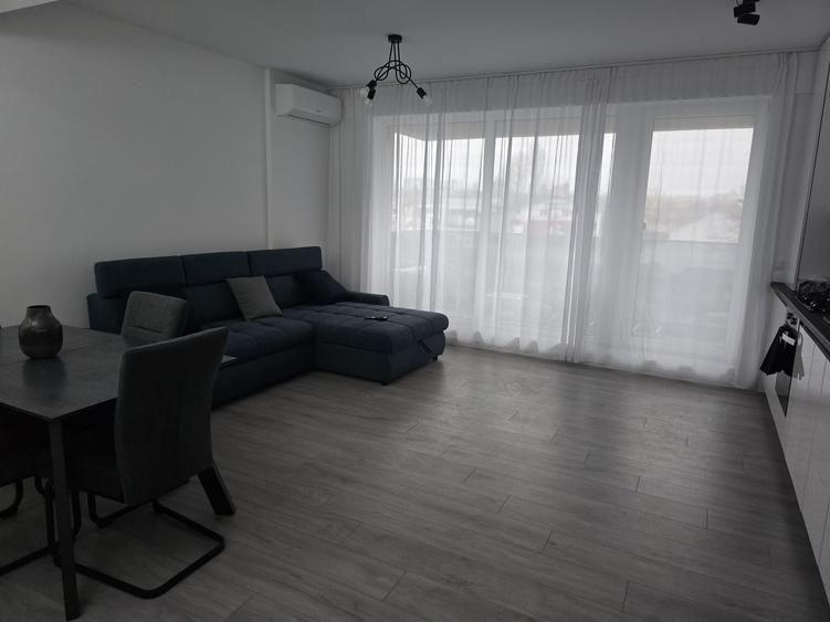 Apartament cu 2 camere decomandat în Popoveni