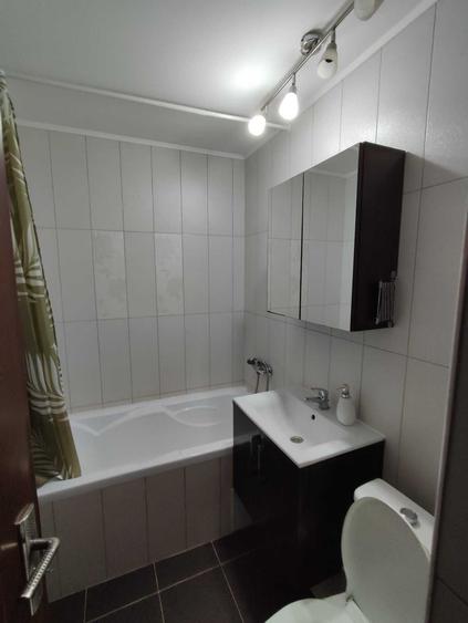 Casă cu 2 camere în Central