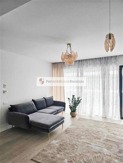 Apartament cu 2 camere semidecomandat, mobilat în Aviației