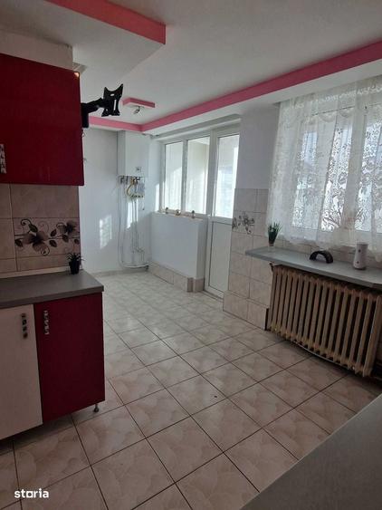 Apartament cu 2 camere decomandat în Decebal