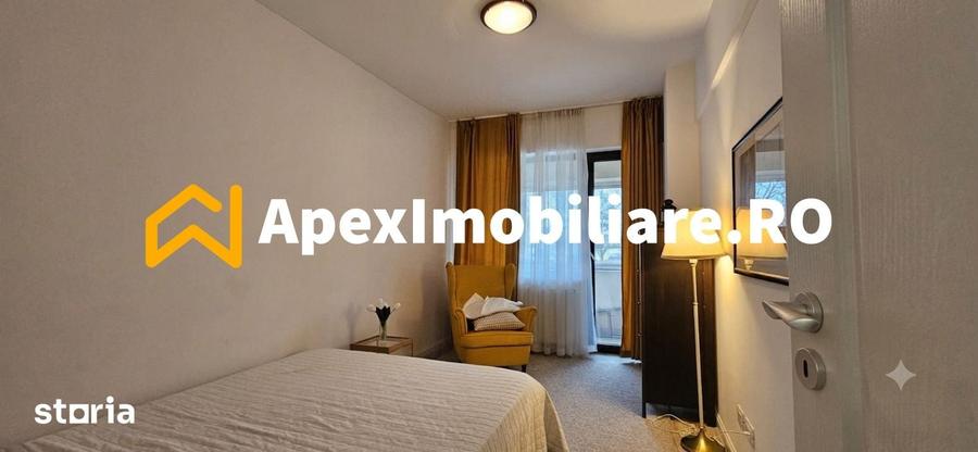 Apartament cu 3 camere semidecomandat în Dămăroaia