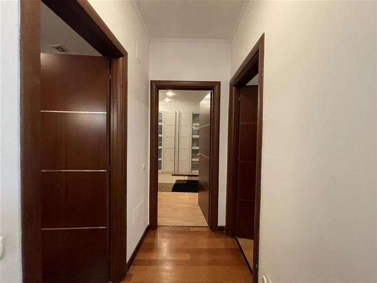 Apartament cu 3 camere decomandat în Herăstrău
