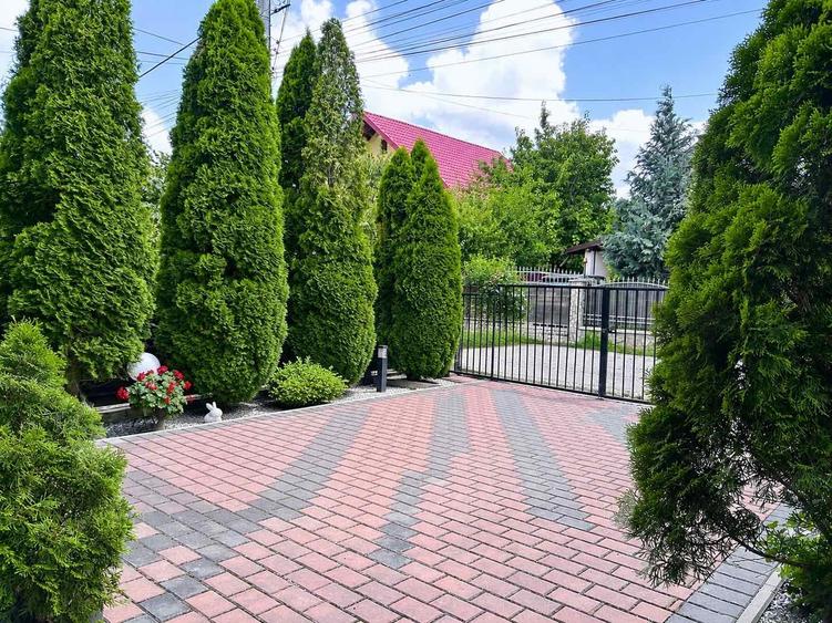 Casă individuală cu 4 camere cu Teren 213 Mp în Valea Lupului
