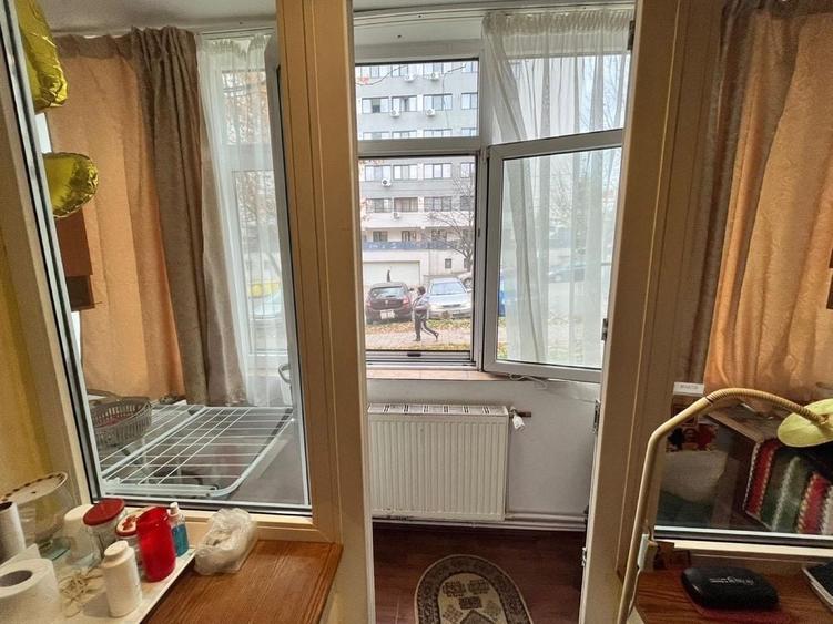 Apartament cu 2 camere semidecomandat în Tătărași