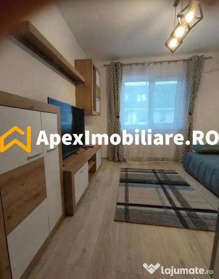 Garsonieră decomandată în Roșu
