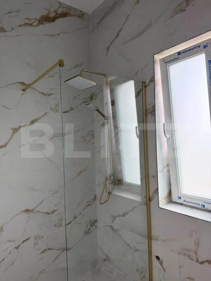 Casă individuală cu 4 camere cu Canalizare în Ciurea