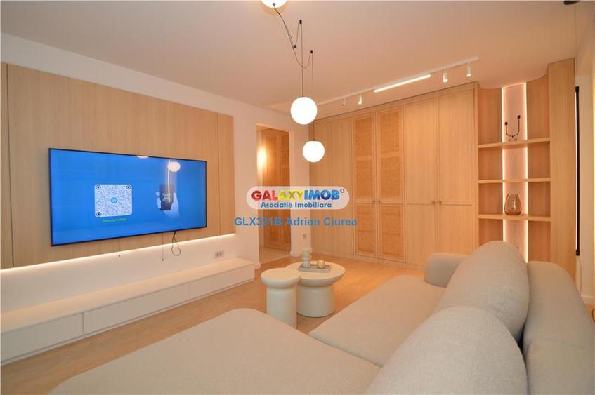 Apartament cu 2 camere semidecomandat, mobilat în Unirii