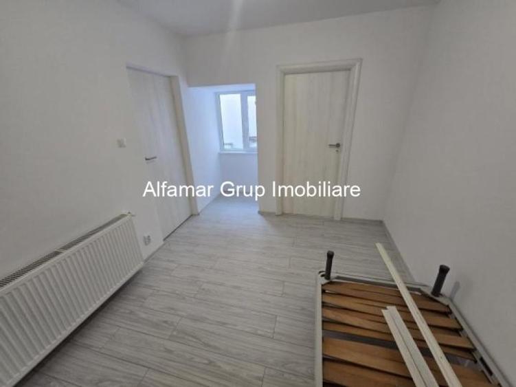 Casă cu 3 camere cu Canalizare în Rahova