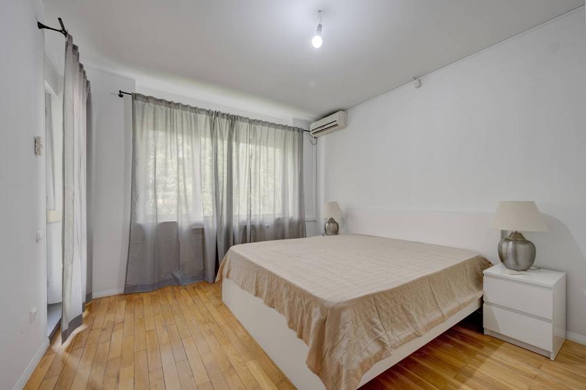 Apartament cu 4 camere decomandat, mobilat în Dorobanți