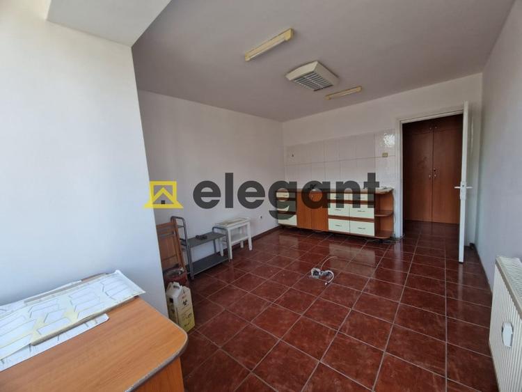 Birou, de 50 mp, în Calea București