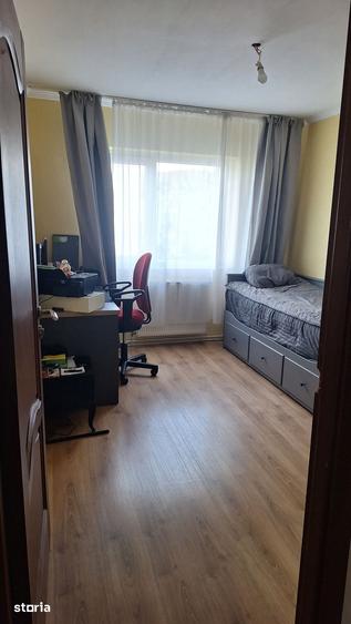 Apartament cu 4 camere în Central