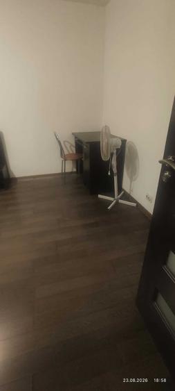 Garsonieră decomandată în Drumul Taberei