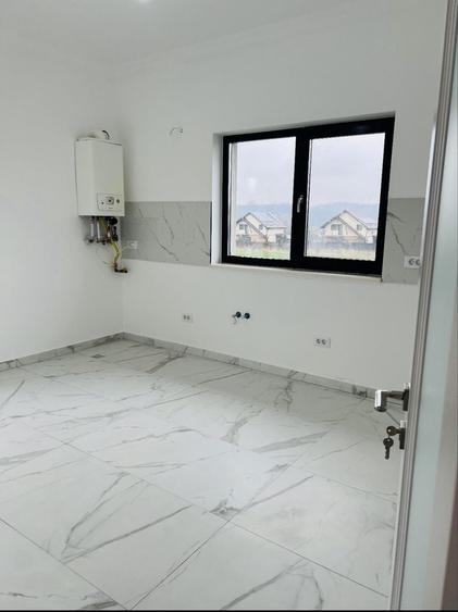Casă cu 3 camere în Lunca Cetățuii