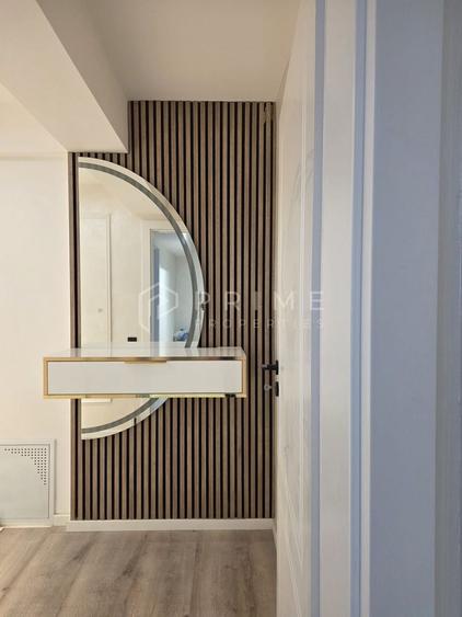 Penthouse cu 3 camere decomandat în Unirii