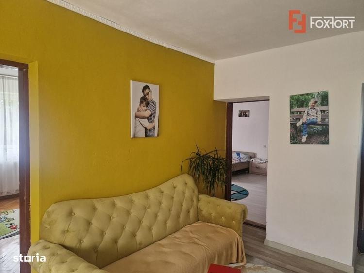 Casa individuala cu 9 camere, in Mosnita Noua, zona centrala - 10