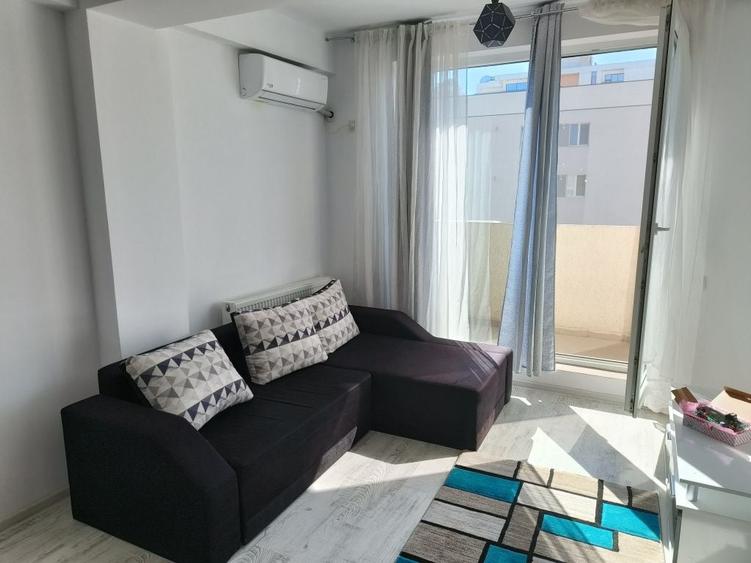 Apartament cu 2 camere decomandat în Central