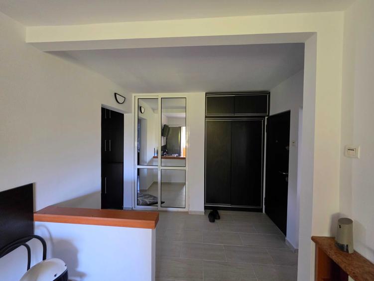 Apartament cu 2 camere decomandat în Anda