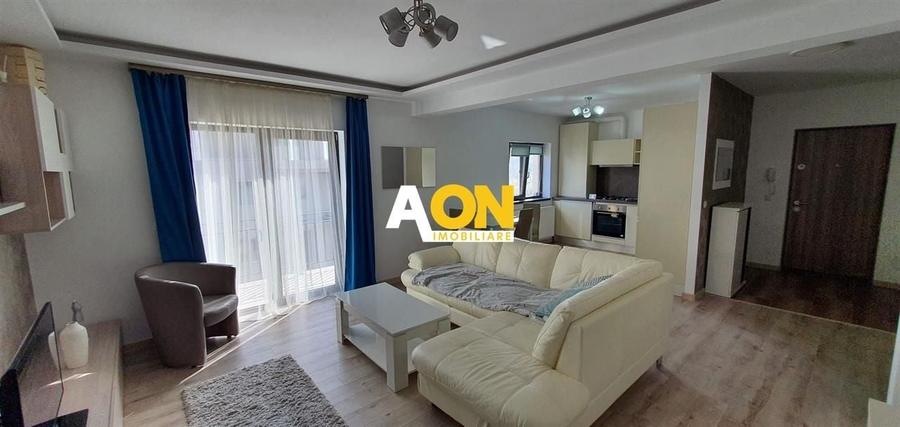 Apartament cu 3 camere decomandat, mobilat în Cetate