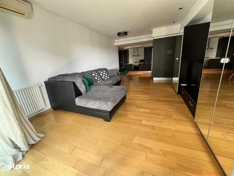 Apartament cu 2 camere, mobilat în Tei