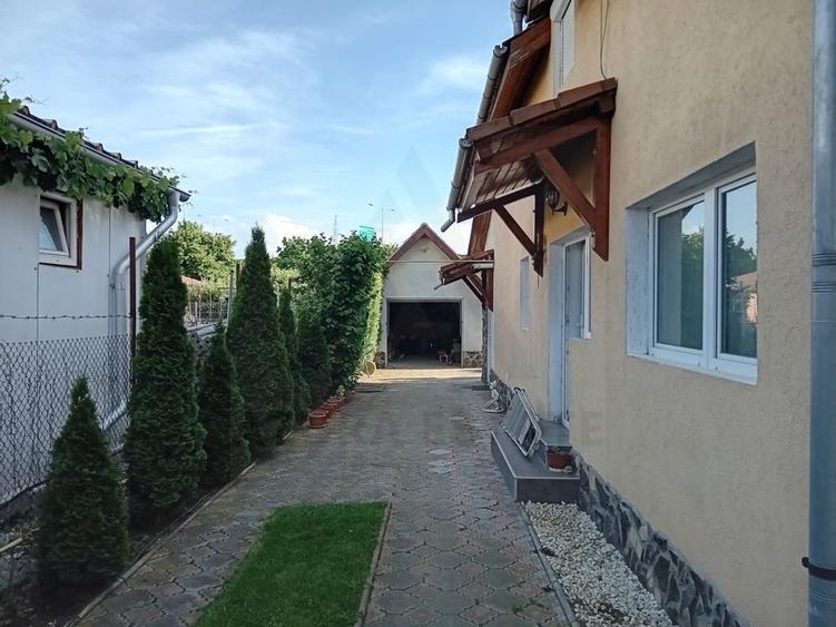Duplex cu 3 camere cu Canalizare în Gușterița