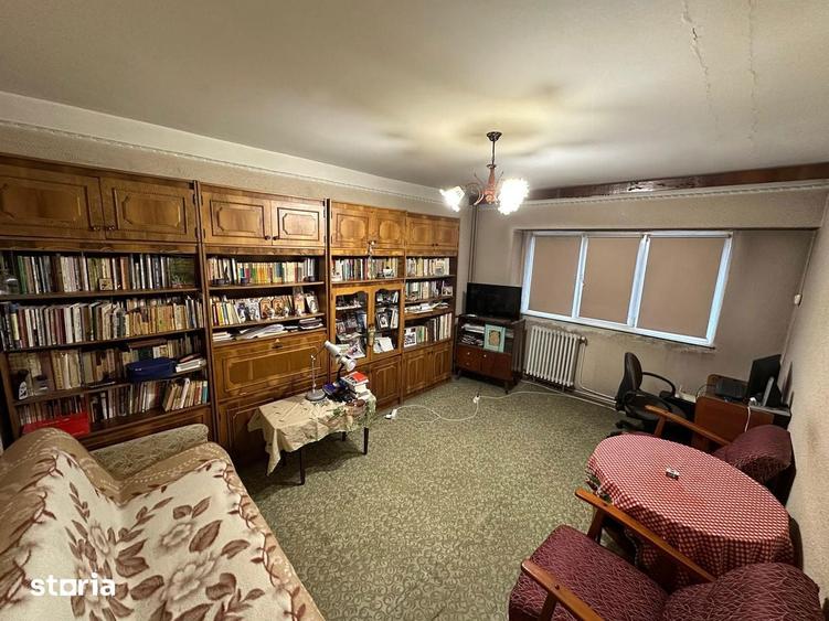 Apartament 3 camere, 2 bai, Bd. Independentei - 5