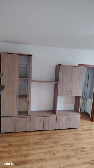 Apartament cu 2 camere semidecomandat în Decebal