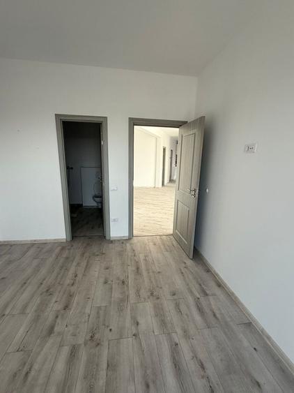 Spațiu comercial, de 122 mp, în Central
