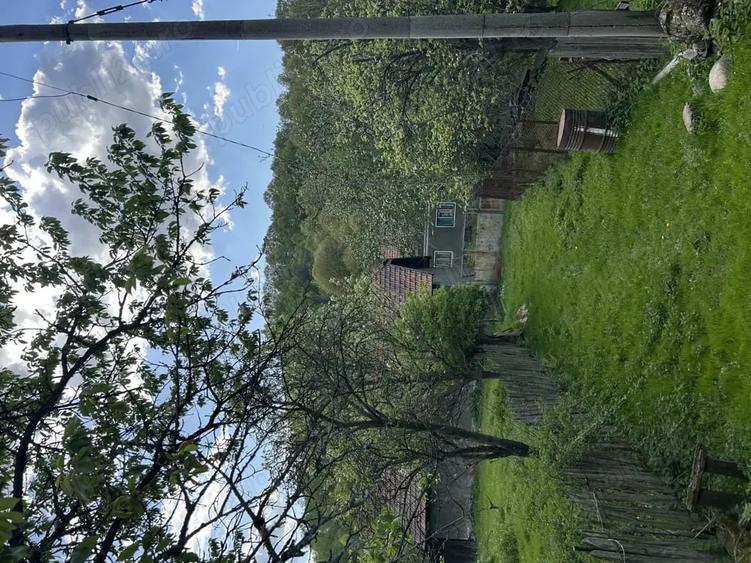 Casă cu 3 camere cu Teren 1000 Mp în Vulcan