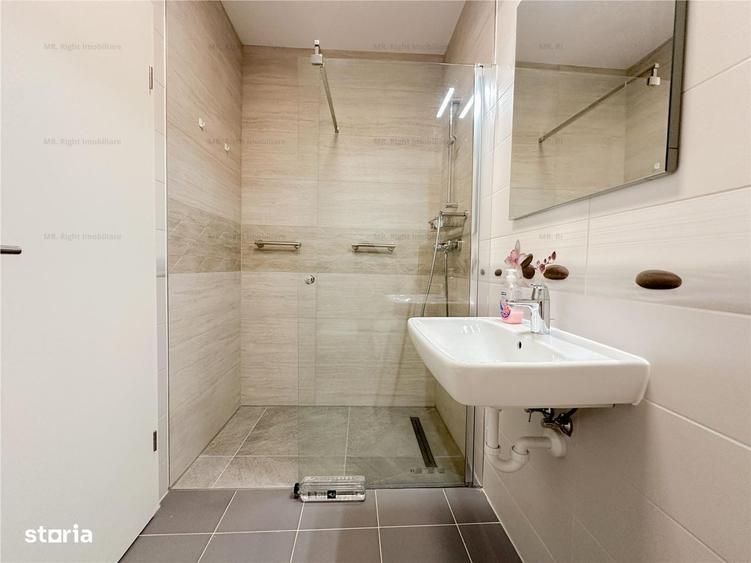 Apartament cu 3 camere decomandat în Avantgarden