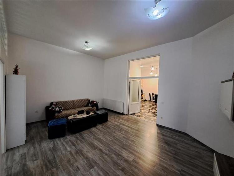 Apartament cu 3 camere, 74 mp utili, situat in zona Ultracentrala! - 3