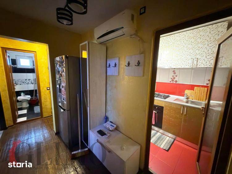 Apartament cu 2 camere decomandat în Micro 40