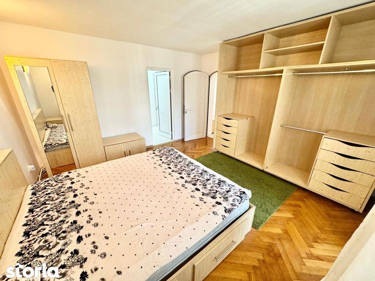 Apartament cu 3 camere, mobilat în Copou