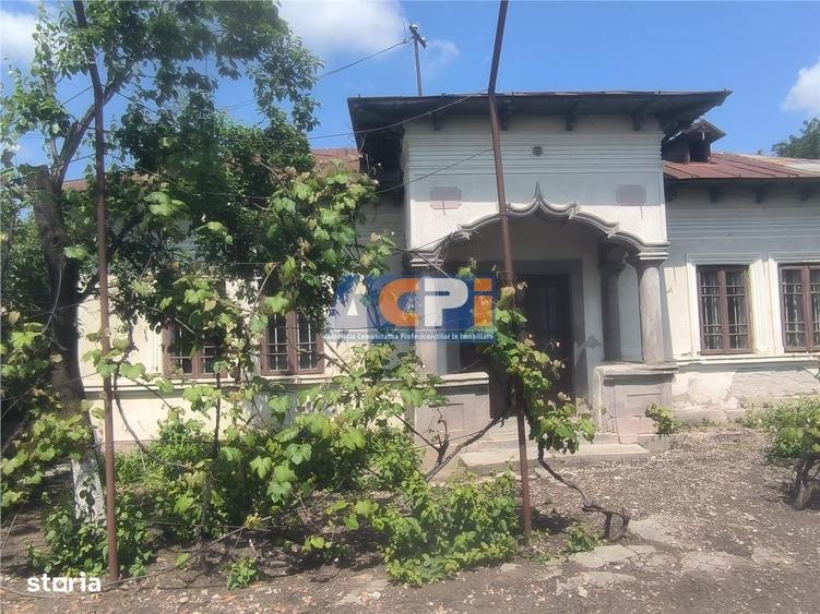 Casă cu 4 camere cu Teren 2150 Mp în Trestieni