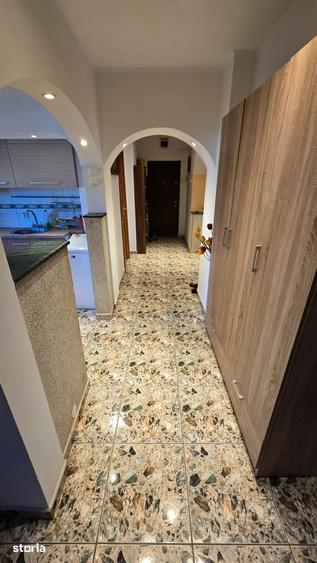 Apartament cu 3 camere în Nicolina