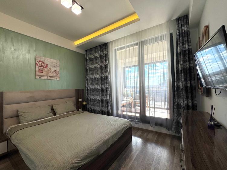 Apartament cu 2 camere semidecomandat, mobilat în Faleza Nord